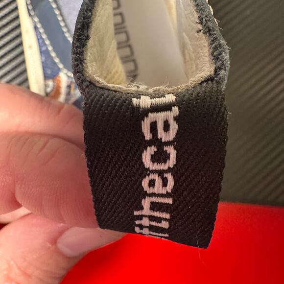 sold out! vaddia izzy navy floral sneakers us 6.5 retail $199 - Picture 6 of 11